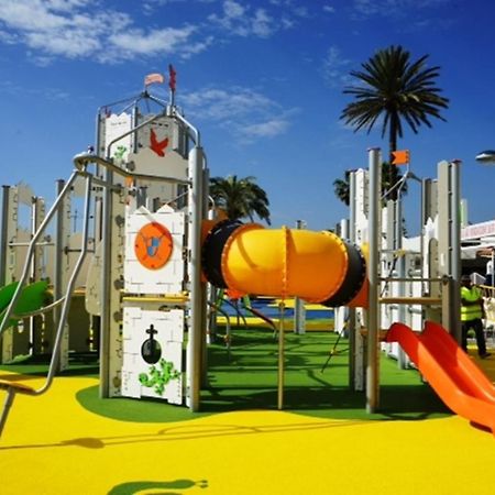 Beachfront 82 تورّوكس كوستا المظهر الخارجي الصورة