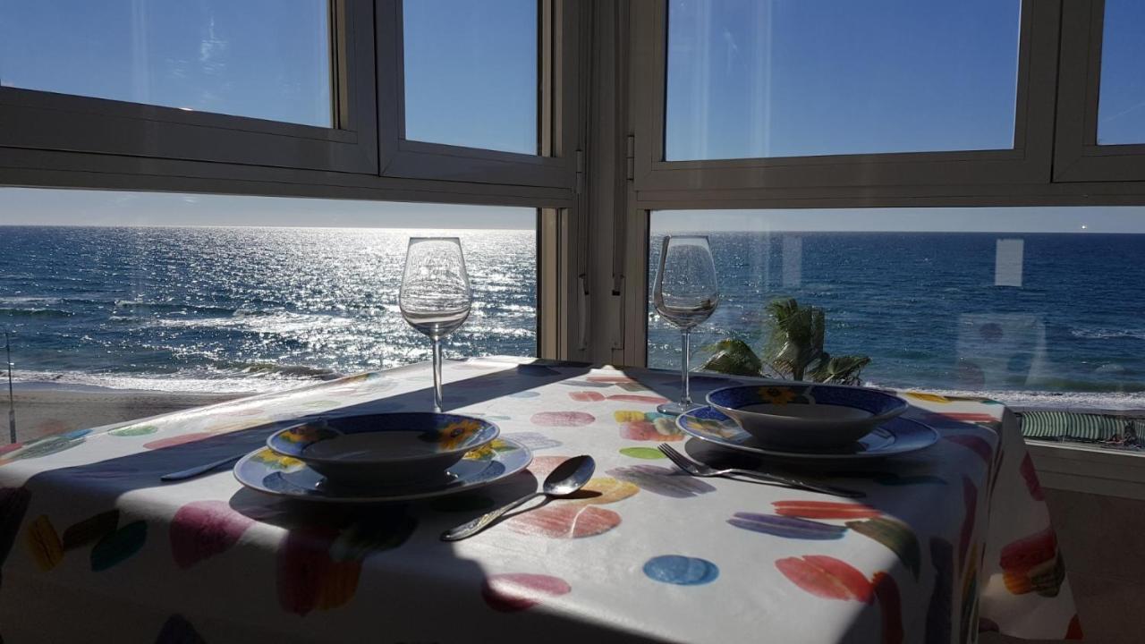 Beachfront 82 تورّوكس كوستا المظهر الخارجي الصورة